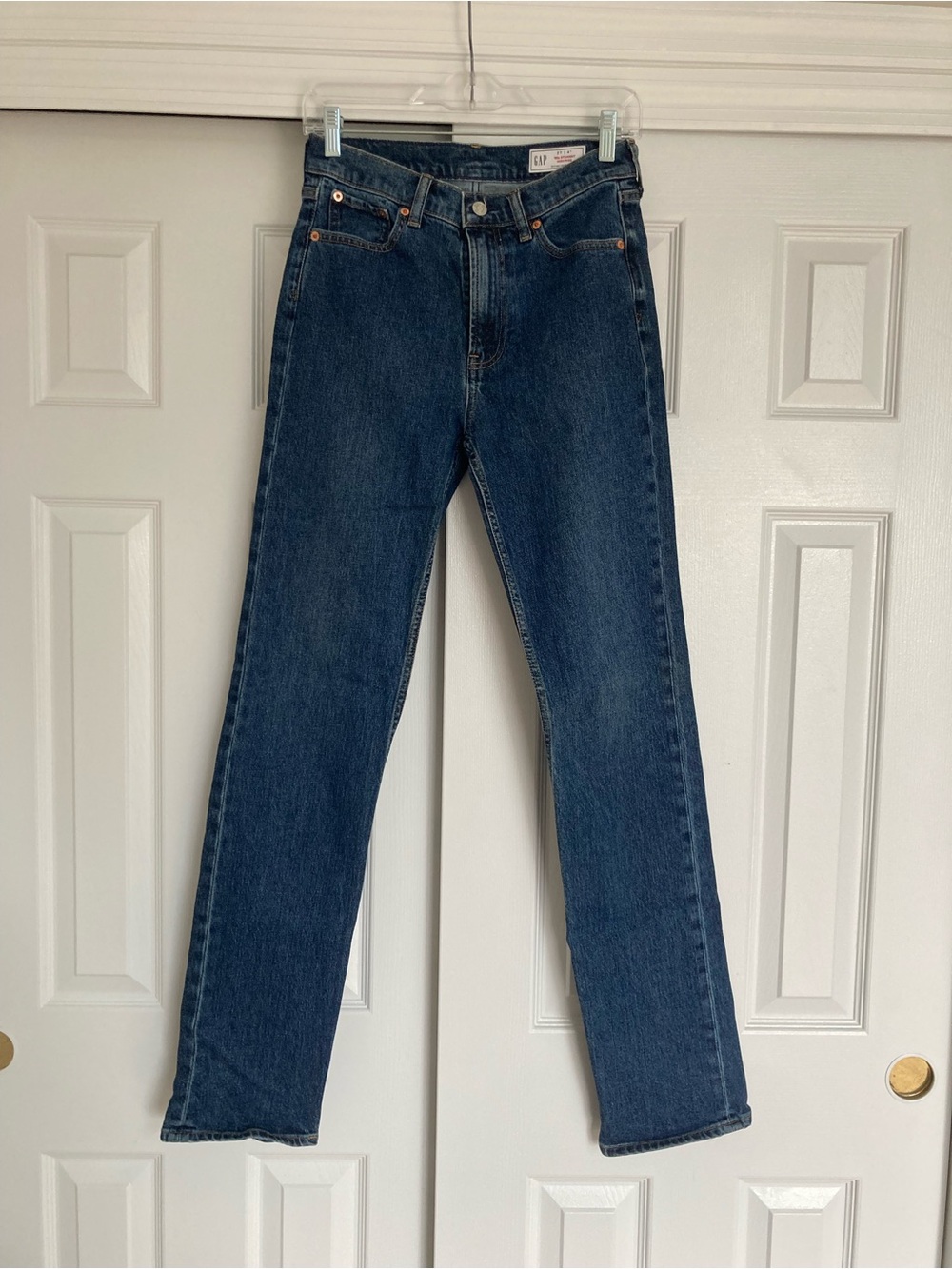 GAP Women's Straight-Leg Jeans in Dark Blue Denim